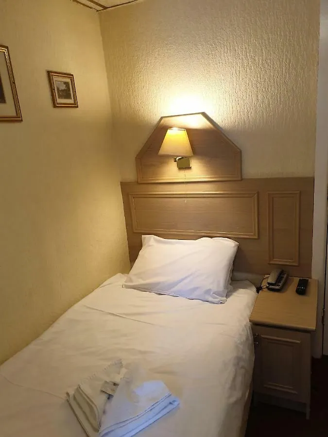 The Parisienne Hotel Blackpool 2*,  Reino Unido